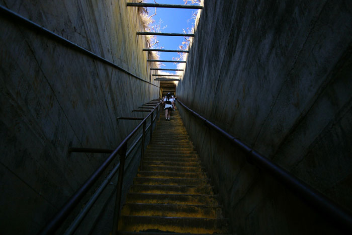 第二の階段は約１００段