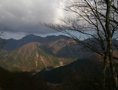 西丹沢の山々----!!